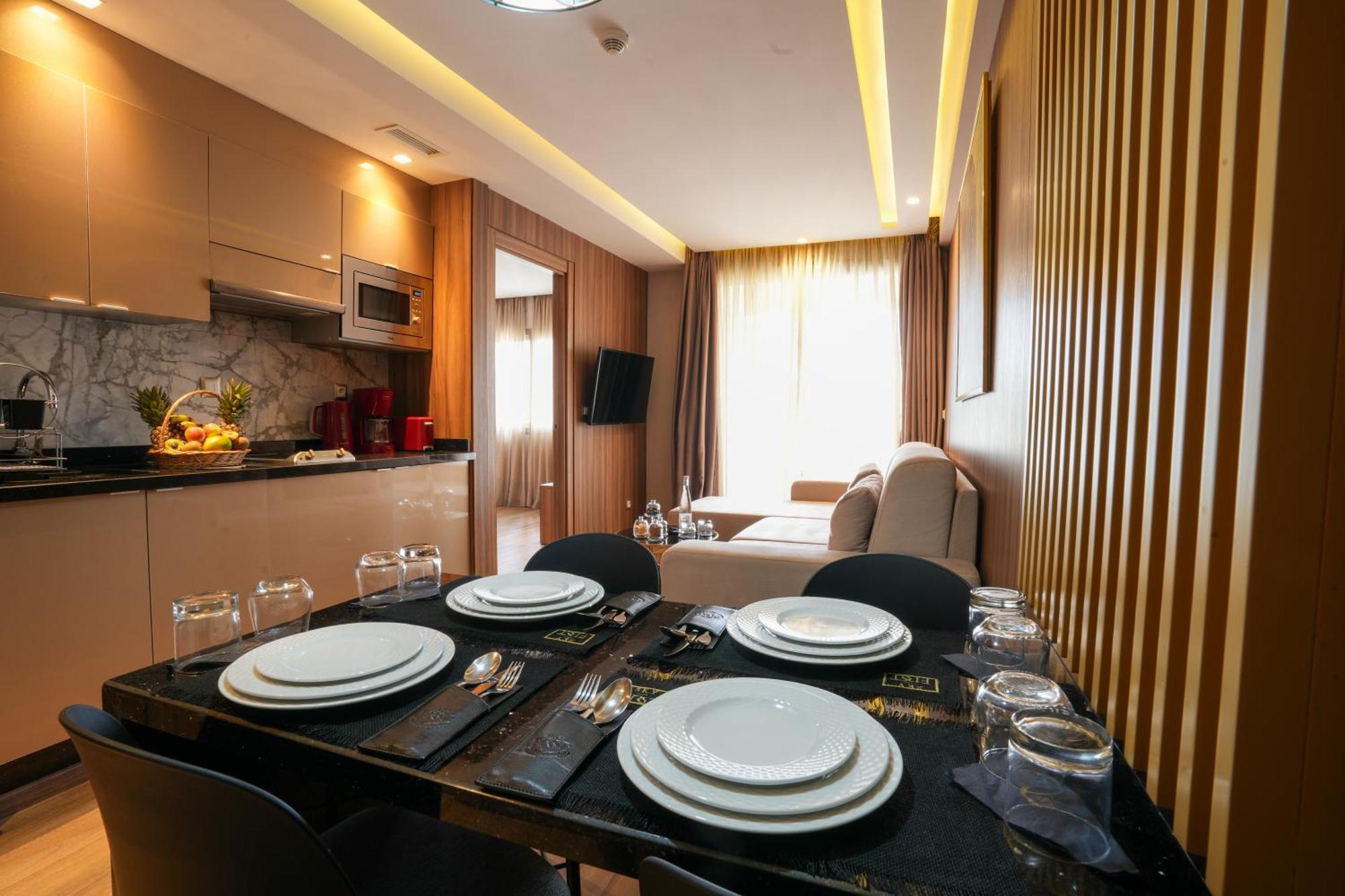 First Suites Hôtel NEW OPENING Rabat Exterior foto