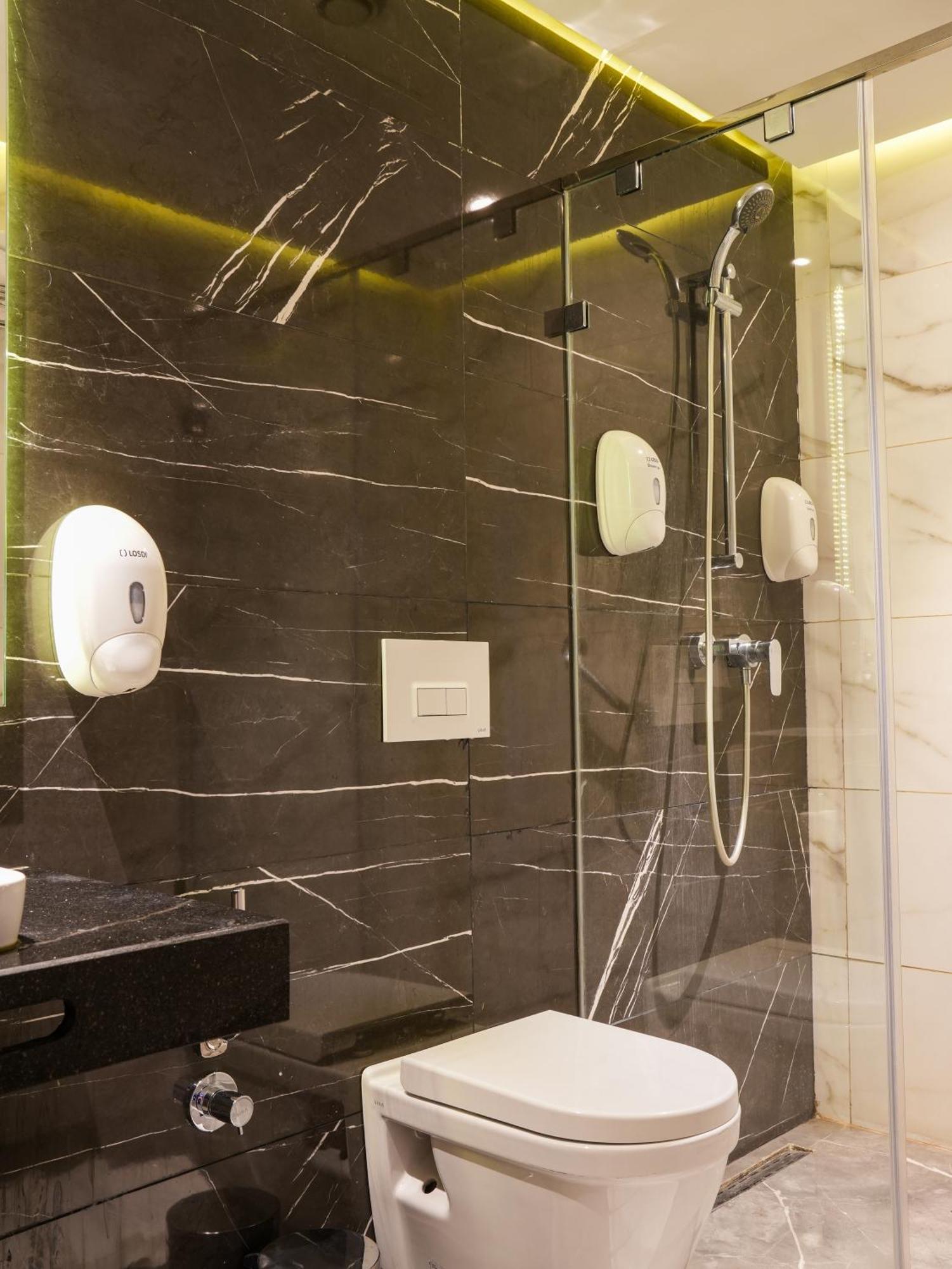First Suites Hôtel NEW OPENING Rabat Exterior foto