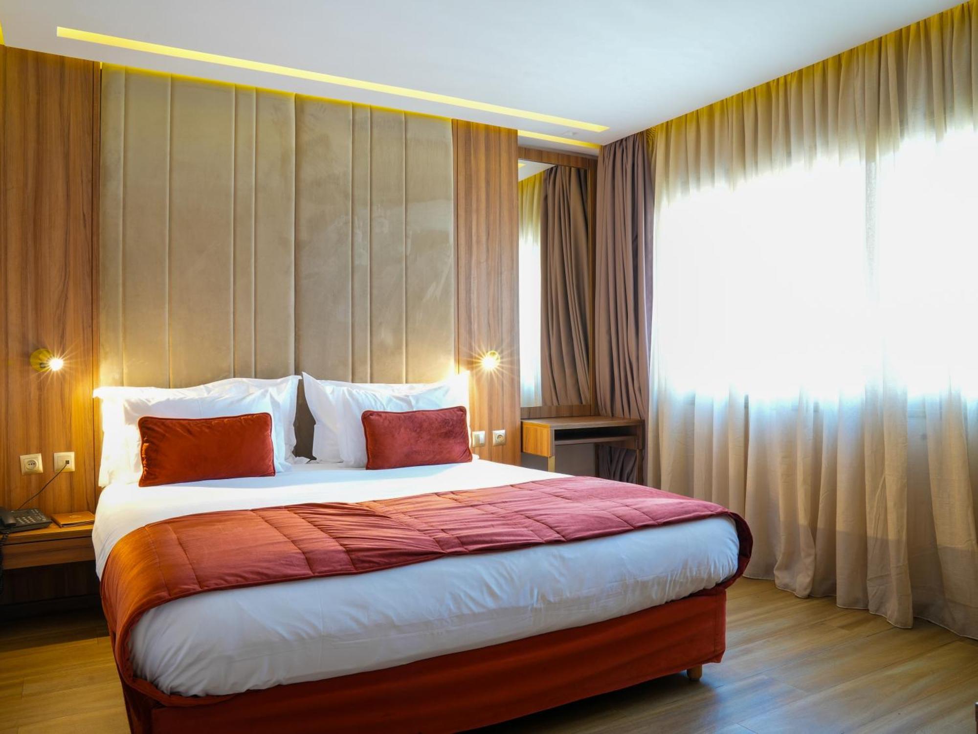 First Suites Hôtel NEW OPENING Rabat Exterior foto
